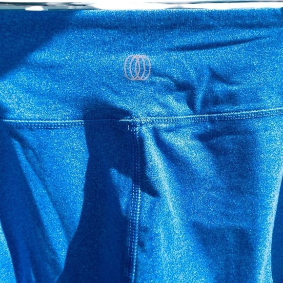 BALANCE COLLECTION blue crops buttery soft legging stretchy size small - Picture 7 of 7